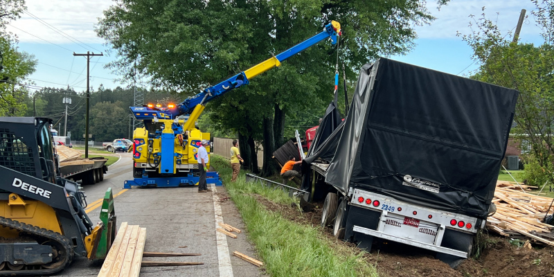 Undecking in Laurel, Mississippi